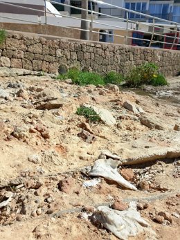 Vertido en Caló des Moro (Ibiza)