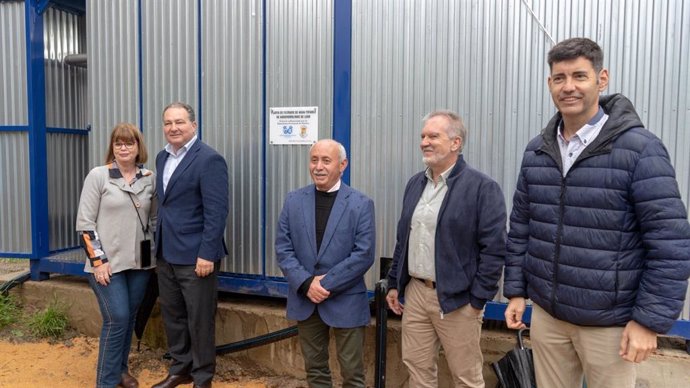 Vista el presidente de la Diputación de Huelva, David Toscano, a Arroyomolinos de León.