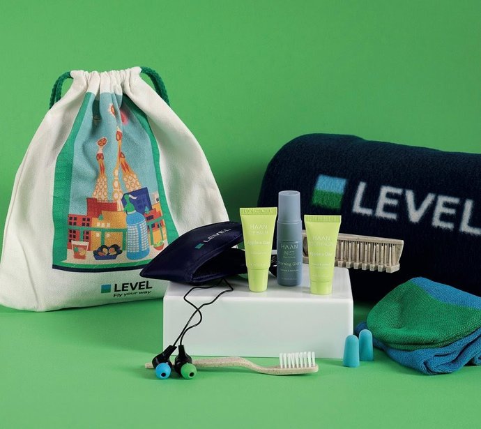 Level introduce kits de viaje personalizables con materiales sostenibles y con menor impacto ambiental