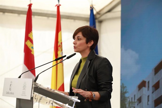 Archivo - Imagen de archivo de la ministra de Vivienda y Agenda Urbana, Isabel Rodríguez.