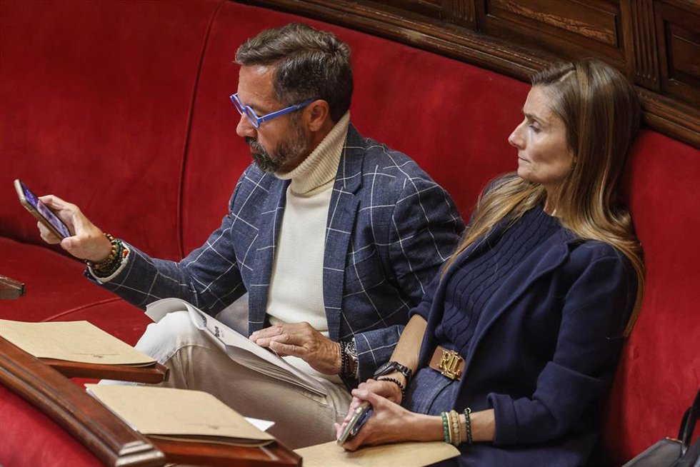 Baadenas y Herrero en el pleno del Ayuntamiento, a fecha 30 de abril de 2025