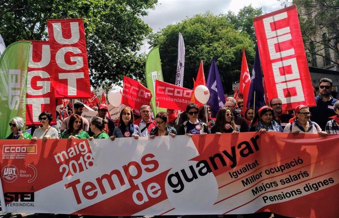 Archivo -   Manifestación por el Día Internacional de los Trabajadores en Palma. 