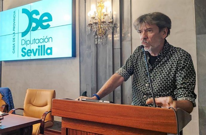 El secretario de Relaciones Institucionales de CCOO de Sevilla, Jorge Carlos Lebrón.