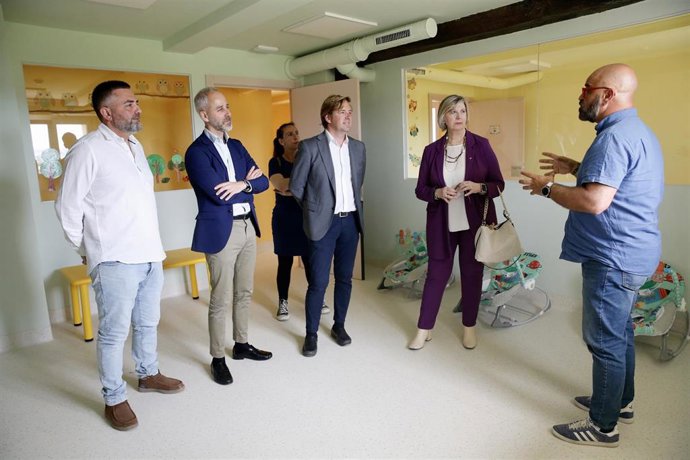 La futura escuela de Educación Infantil de Reocín celebra una jornada de puertas abiertas