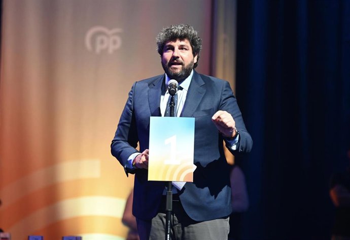 Archivo - El presidente de la Región de Murcia, Fernando López Miras, durante su intervención en el Congreso del EPP