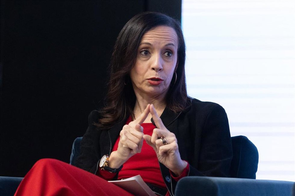 Archivo - La presidenta de Redeia, Beatriz Corredor, interviene durante la primera jornada de la V edición del foro Fondos Europeos de elDiario.es, en El Beatriz Madrid, a 27 de marzo de 2025, en Madrid (España). 