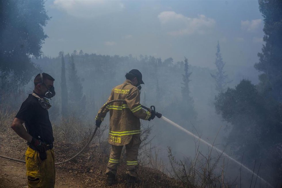 Archivo - Incendios cerca de la ciudad de Jerusalén (Archivo)