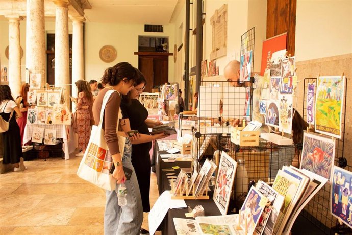Archivo - El Centre Cultural La Nau acoge las Jornadas de Ilustración de València (JIV) con el arte urbano como protagonista