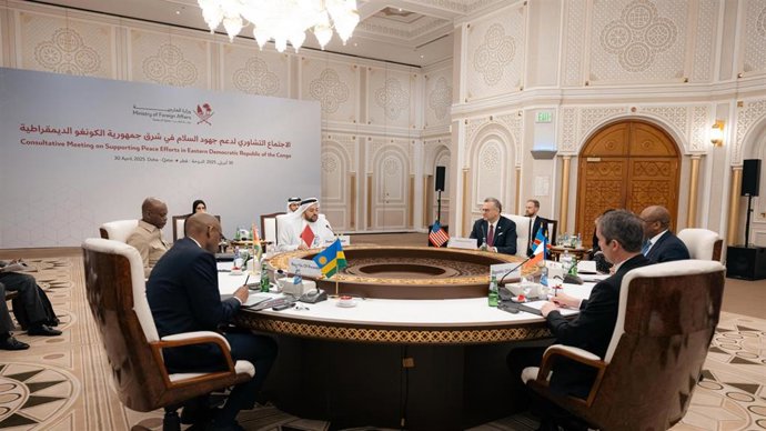 Representantes de varios países se reúnen en Doha para "avanzar" hacia un acuerdo de paz en RDC