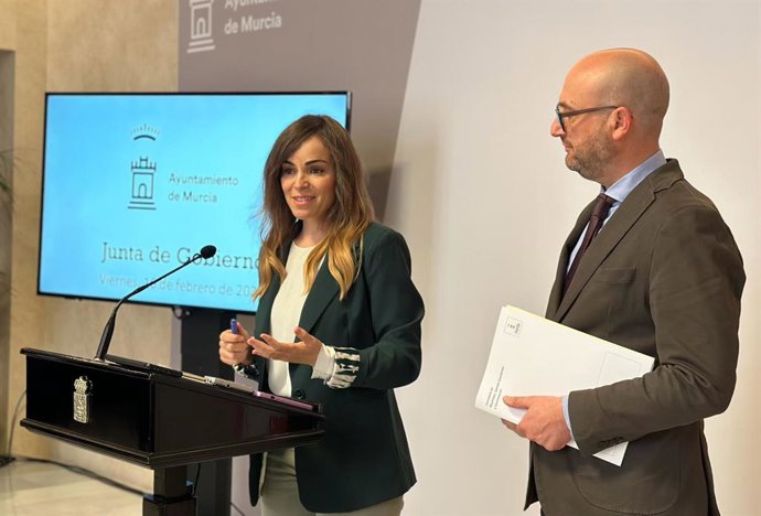 Archivo - La vicealcaldesa de Murcia, Rebeca Pérez, en rueda de prensa