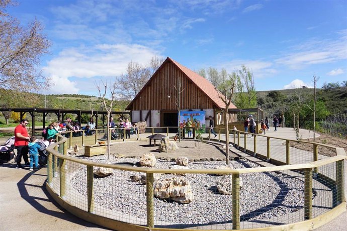 Granja exterior de Sendaviva