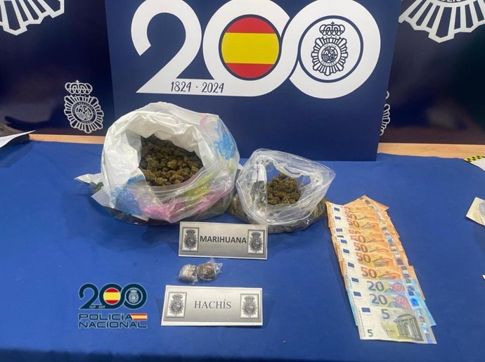 Desarticulan un punto de venta de droga en Parquesol, Valladolid, con casi 2 kilos de marihuana y hachís