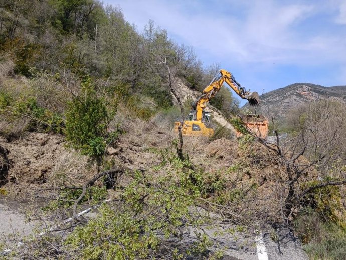 Desprendimiento en la A-1605