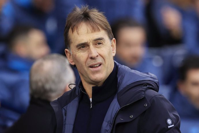 Archivo - Julen Lopetegui the West Ham United manager during the English championship Premier League football match between Manchester City and West Ham United on 4 January 2025 at the Etihad Stadium in Manchester, England - Photo Conor Molloy / ProSports