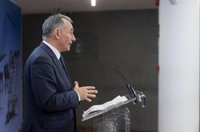 IU reclama control del Estado en Red Eléctrica y avisa de que el lucro no puede redundar en reducir inversiones