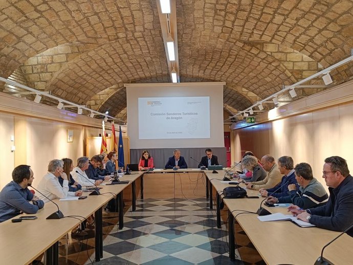 La comisión celebrada esta semana para la inclusión de nuevos tramos de senderos.