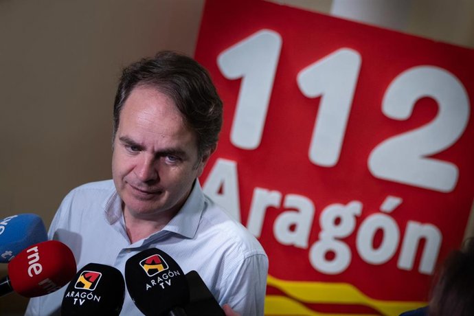 El consejero de Hacienda, Interior y Administración, Pública, Roberto Bermúdez de Castro, este jueves n la sala del 112 tras la reunión del CECOPI