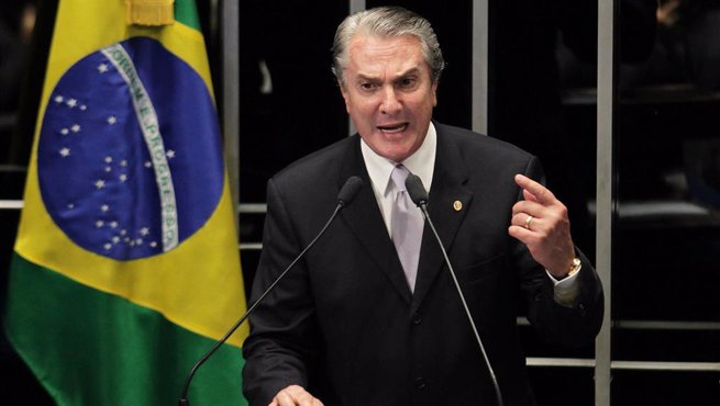 Política
