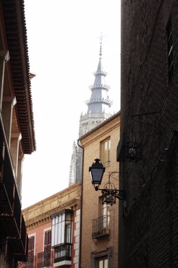Archivo - Mal tiempo, Nublado, lluvia, Catedral, Torre