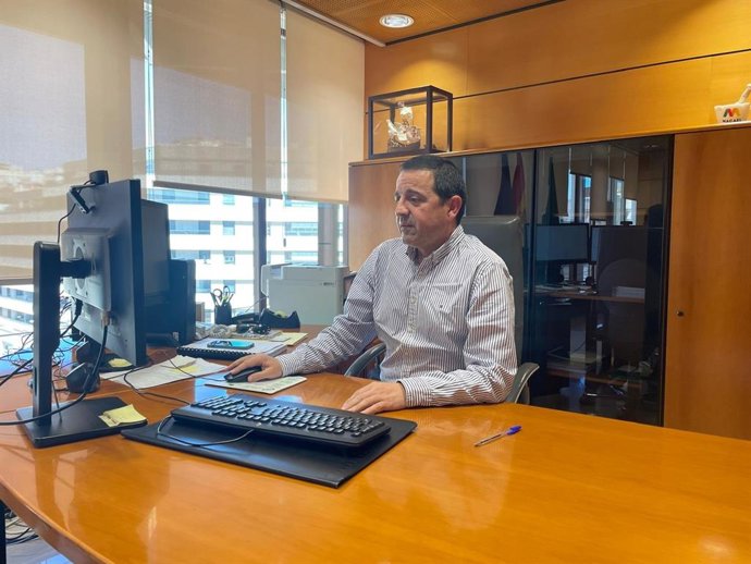 El delegado territorial de Economía, Hacienda, Fondos Europeos y de Industria, Energía y Minas en Almería, Guillermo Casquet.