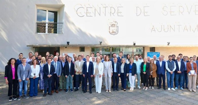 Archivo - Asamblea de alcaldes de Mallorca en una imagen de archivo