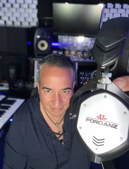 Dj & Productor.