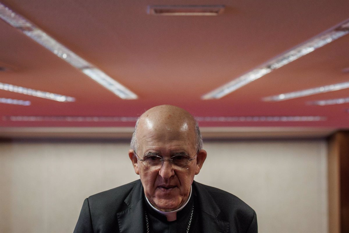 El cardenal español Carlos Osoro será el más mayor del Cónclave y el australiano Mikola Bychok, el más joven