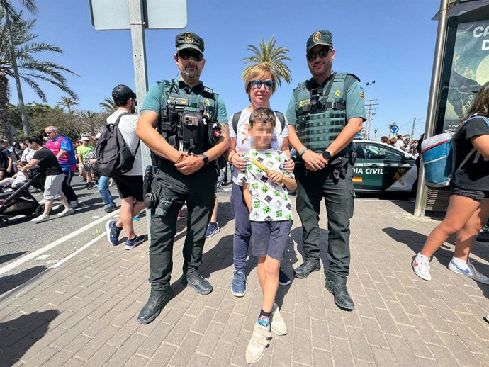 Localitzat en 15 minuts un xiquet que es va perdre en la Romeria de de Santa Faç