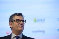 Bolaños acusa a Ayuso de "sembrar odio" y "crispar" con "polémicas estériles" tras el veto al Gobierno en el Dos de Mayo