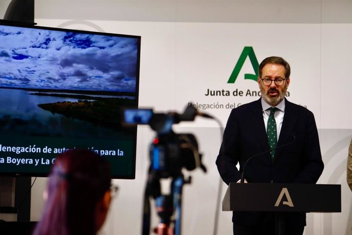 Adolfo Molina, durante la rueda de prensa.