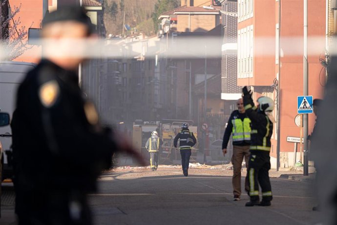 Archivo - Explosión de gas en Mieres deja al menos siete heridos.