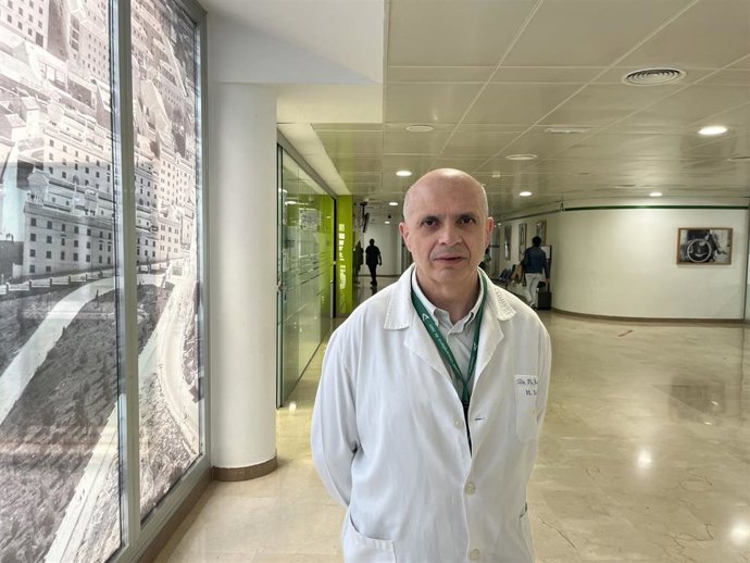 Manuel Ruiz Bailén, médico especialista en Medicina Intensiva en el Hospital de Jaén.