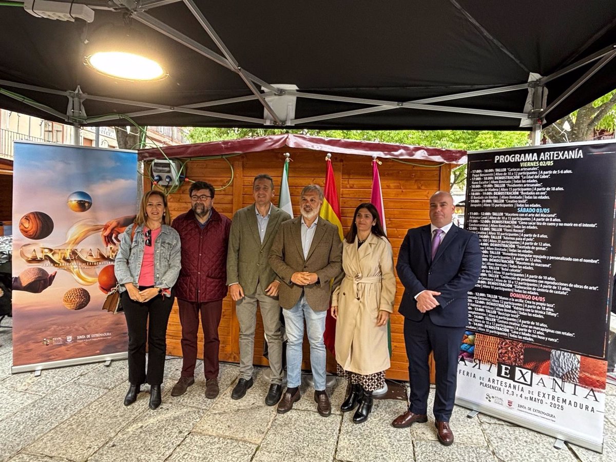 Arrancan en Plasencia tres días dedicados a la artesanía extremeña con 32 puestos, talleres y demostraciones