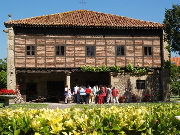 Archivo - Museo Etnográfico de Cantabria
