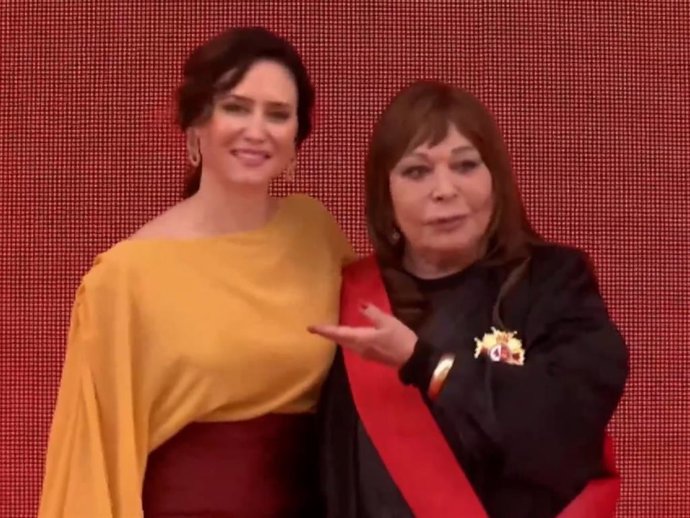 ISABEL DÍAZ AYUSO Y MASSIEL