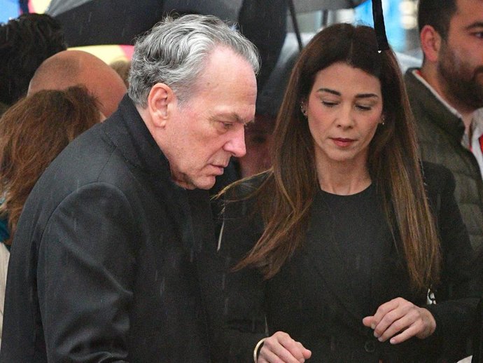 JOSÉ CORONADO Y SU PAREJA, IRENE LÓPEZ