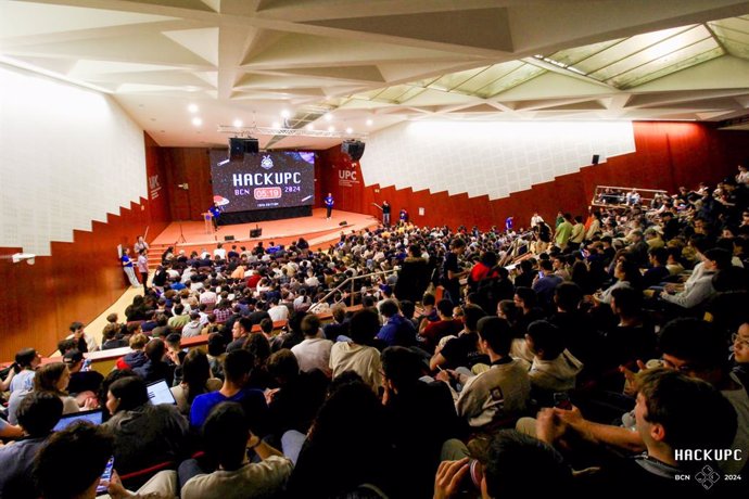 Archivo - Hackató de la UPC de l'any passat