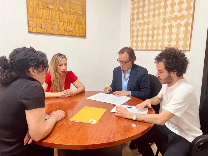 Firma del convenio entre la UPM y Jaén Audiovisual.