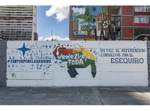 Política