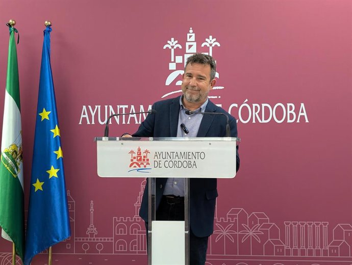 El concejal del PSOE en el Ayuntamiento de Córdoba Joaquín Dobladez.