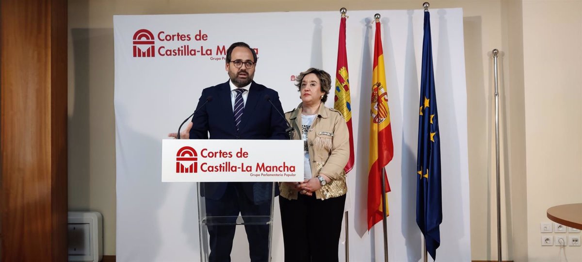 El PP acusa a Page de  buscar solo el titular  con sus buenas palabras hacia los alcaldes
