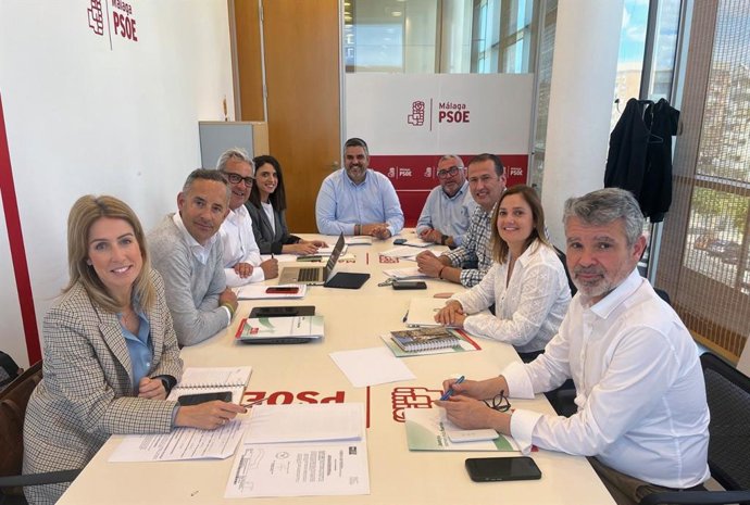 El PSOE va a presentar una moción en la Diputación instando al equipo de gobierno del PP a cumplir con el compromiso adquirido de extender el plan de exclusión financiera y la instalación de cajeros automáticos a los 18 municipios que faltan