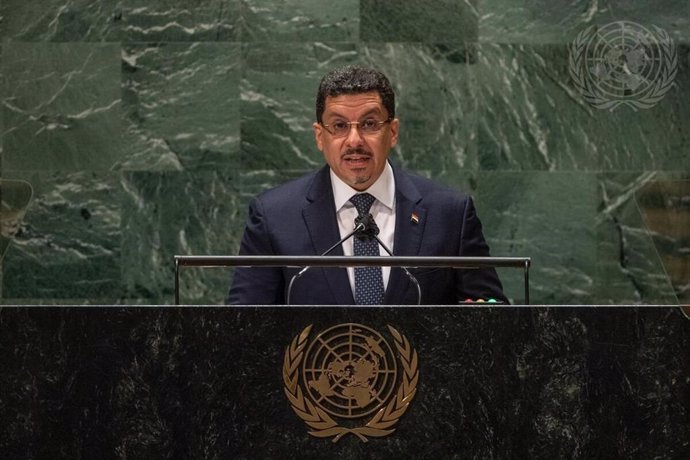 Archivo - El ministro de Exteriores de Yemen, Ahmed Awad bin Mubarak.