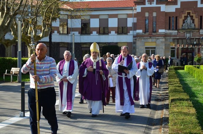 El arzobispo de Pamplona, Florencio Roselló, en uno de los actos celebrados por el Jubileo de la Esperanza.