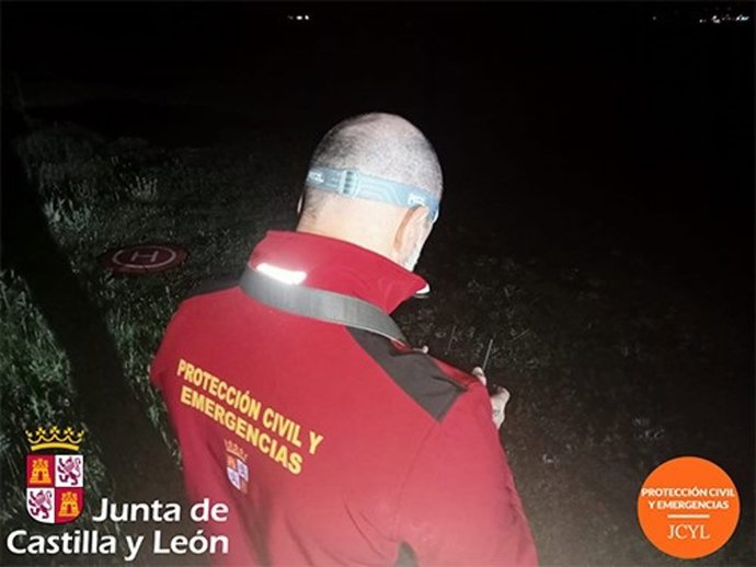 Protección Ciivl y Emergencias participan en la búsqueda de la res huida en Arroyo (Valladolid).