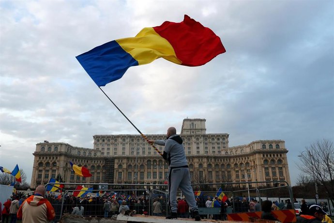 Archivo - Imagen de archivo de concentraciones en Rumanía durante la campaña electoral 
