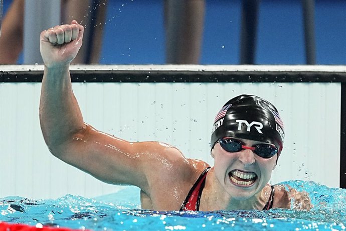 Archivo - 31 July 2024, France, Paris: US' Katie Ledecky reacts after winning in the final of the women's 1500m freestyle swimming event at the Paris La Defence Arena during the Paris 2024 Olympic Games. Photo: Michael Kappeler/dpa