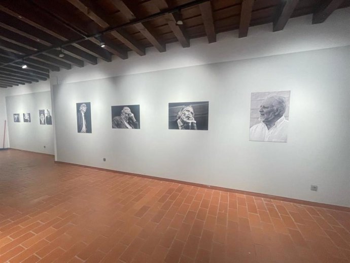 El fotógrafo Braulio Valderas expone 'Miradas al alma' en la galería Espacio Gala de la Fundación Antonio Gala, en la calle Ambrosio de Morales, número 20.