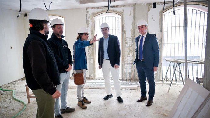 Visita a las obras de reforma del albergue municipal para personas sin hogar