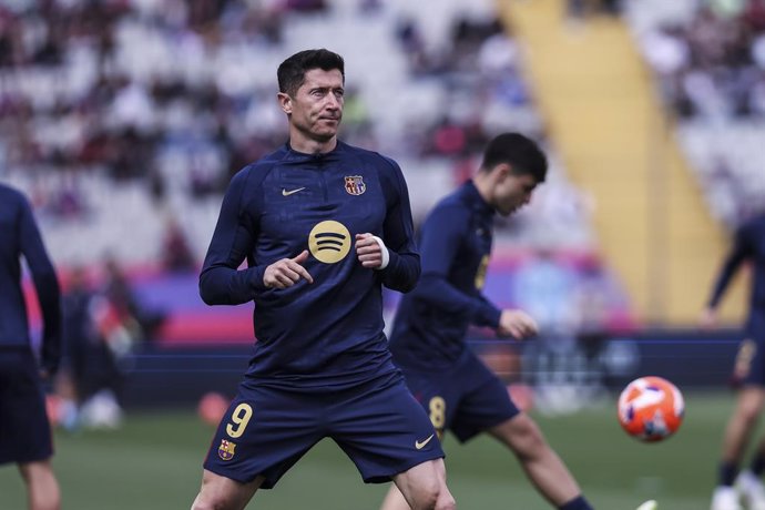 Robert Lewandowski of FC Barcelona looks on during the Spanish league, La Liga EA Sports, football match played between FC Barcelona and RC Celta at Estadi Olimpic Lluis Companys on April 19, 2025 in Barcelona, Spain.